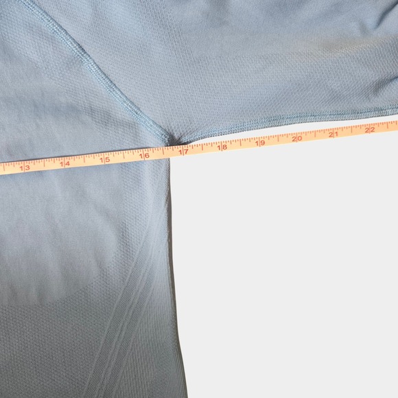 Athleta Momentum 1/2 Zip Solid Pullover Light Blue M Activewear Performance NWOT - Picture 6 of 9